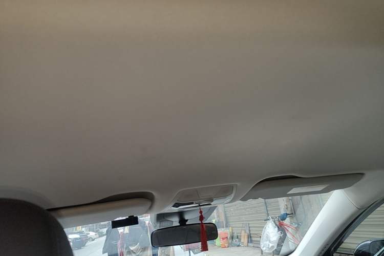 Used Hongqi E-QM5 2022 431 km Charge & Enjoy Edition Headliner