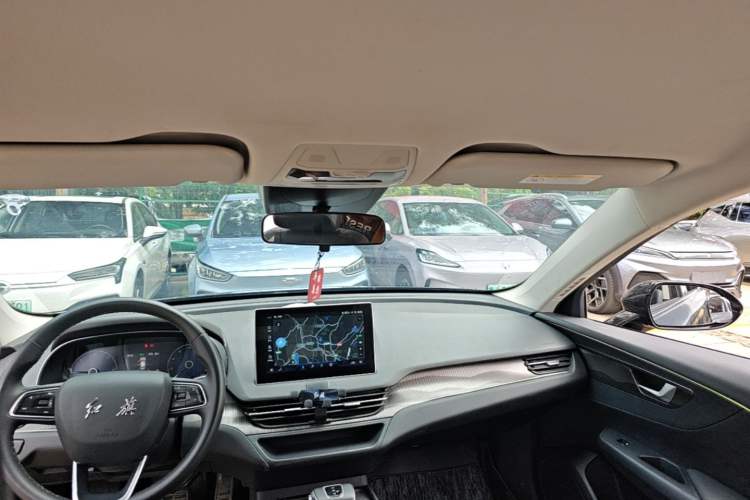 Used Hongqi E-QM5 2022 431 km Charge & Enjoy Edition Headliner