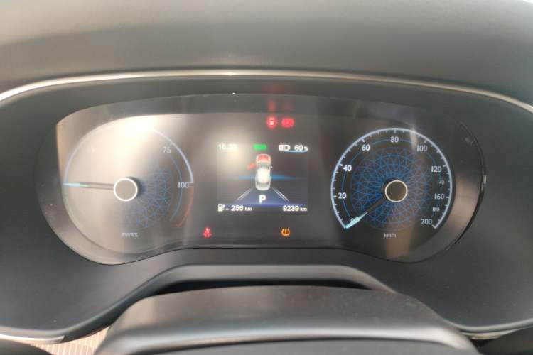 Used Hongqi E-QM5 2022 431 km Charge & Enjoy Edition Instrument Cluster