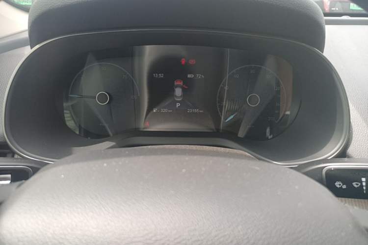 Used Hongqi E-QM5 2022 431 km Charge & Enjoy Edition Instrument Cluster