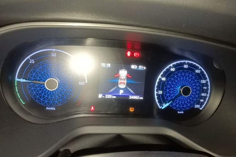 Used Hongqi E-QM5 2022 431 km Charge & Enjoy Edition Instrument Cluster