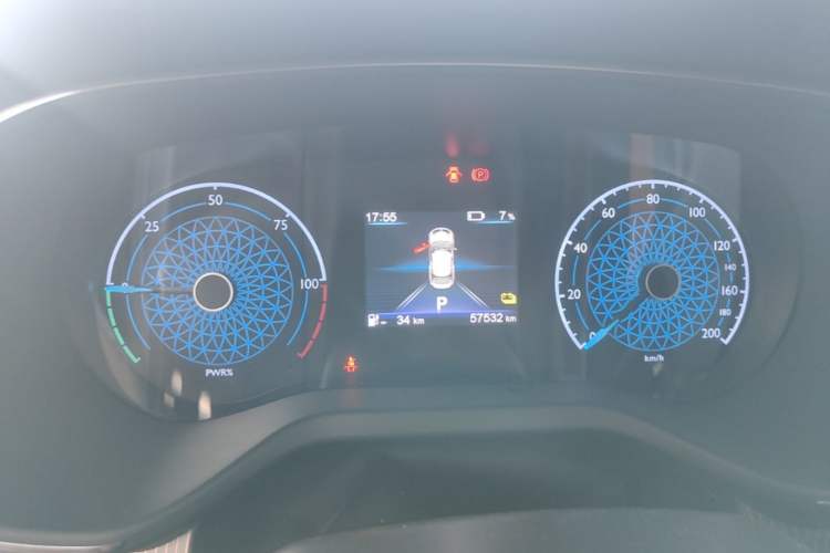 Used Hongqi E-QM5 2022 431 km Charge & Enjoy Edition Instrument Cluster