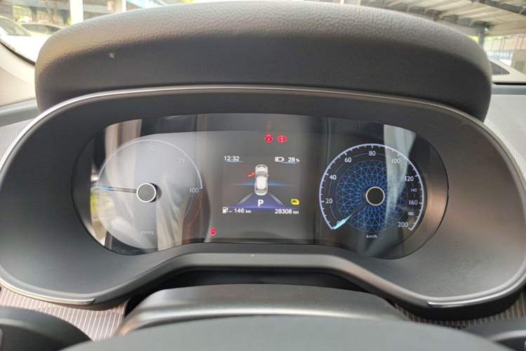 Used Hongqi E-QM5 2022 431 km Charge & Enjoy Edition Instrument Cluster