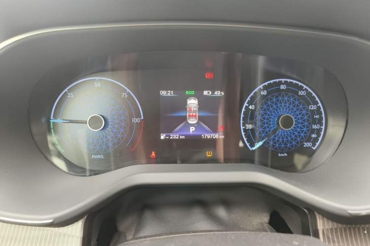 Used Hongqi E-QM5 2022 431 km Charge & Enjoy Edition Instrument Cluster