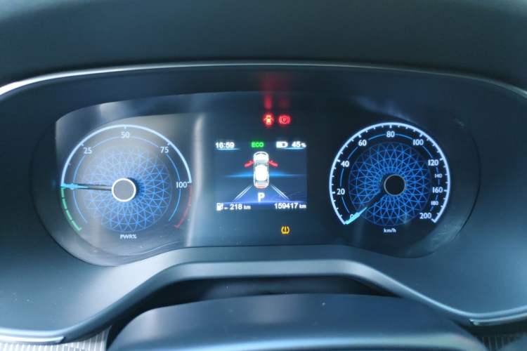 Used Hongqi E-QM5 2022 431 km Charge & Enjoy Edition Instrument Cluster
