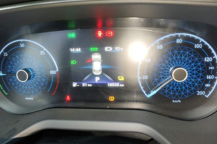 Used Hongqi E-QM5 2022 431 km Charge & Enjoy Edition Instrument Cluster