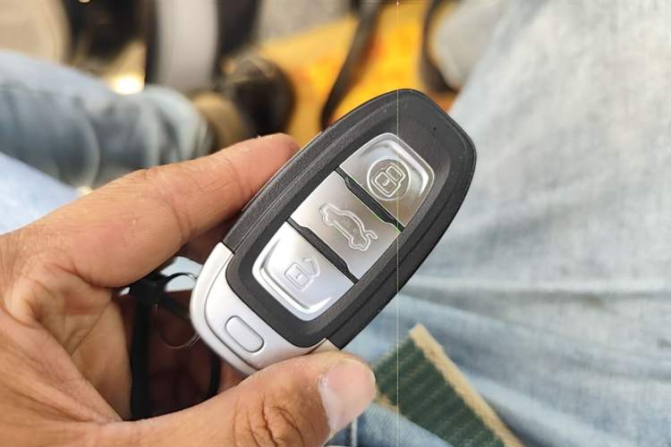 Used Hongqi E-QM5 2022 431 km Charge & Enjoy Edition Interior 1