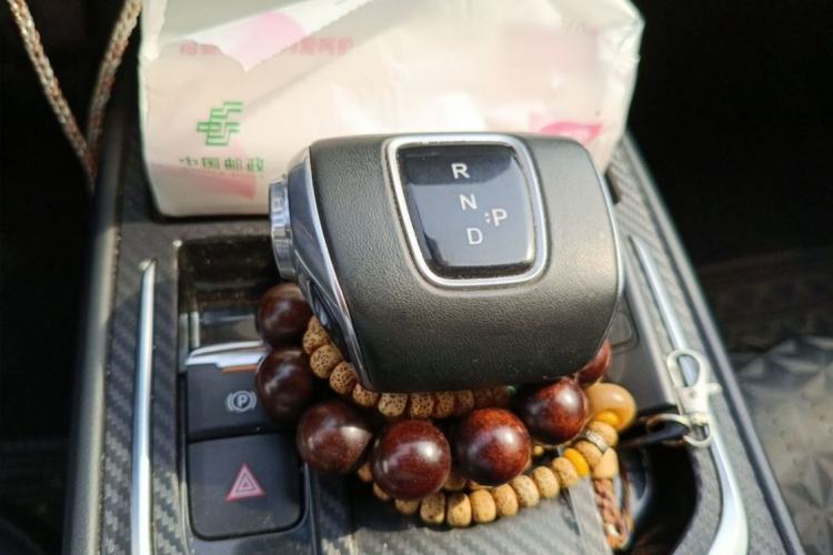 Used Hongqi E-QM5 2022 431 km Charge & Enjoy Edition Interior 2