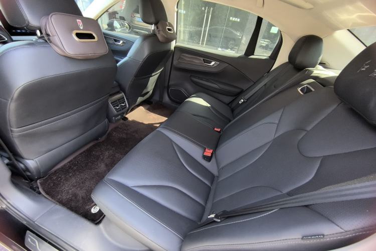 Used Hongqi E-QM5 2022 431 km Charge & Enjoy Edition Interior 2