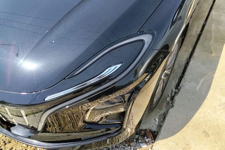 Used Hongqi E-QM5 2022 431 km Charge & Enjoy Edition Left Front Headlight