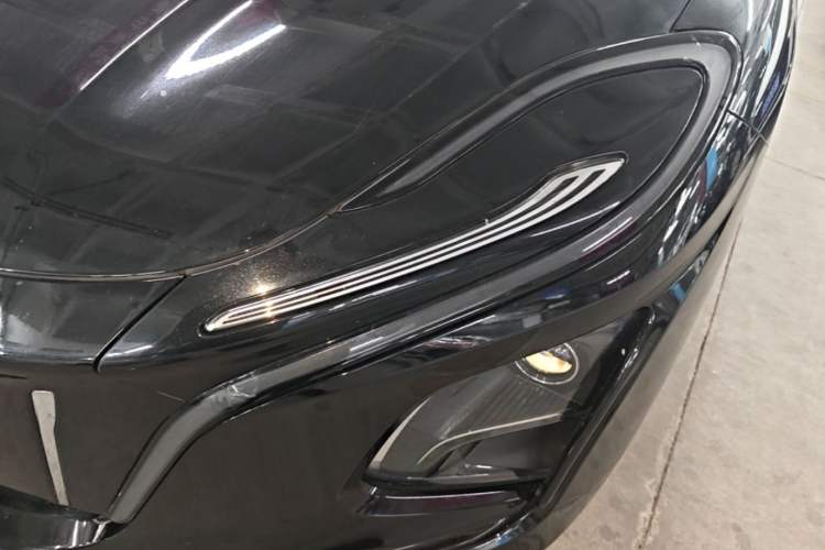 Used Hongqi E-QM5 2022 431 km Charge & Enjoy Edition Left Front Headlight