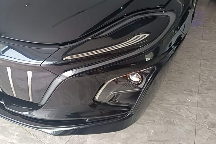 Used Hongqi E-QM5 2022 431 km Charge & Enjoy Edition Left Front Headlight