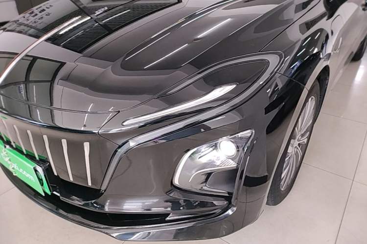 Used Hongqi E-QM5 2022 431 km Charge & Enjoy Edition Left Front Headlight
