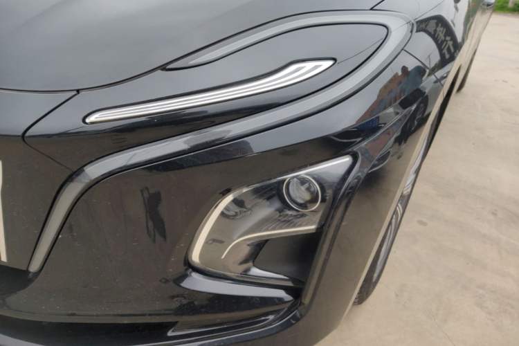 Used Hongqi E-QM5 2022 431 km Charge & Enjoy Edition Left Front Headlight