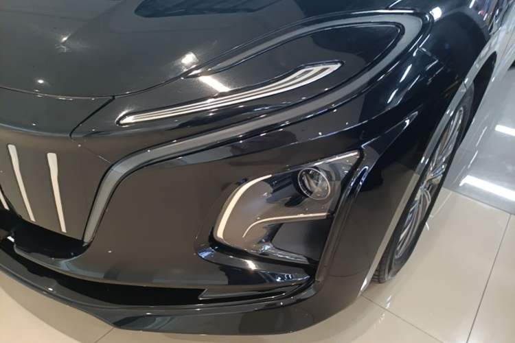 Used Hongqi E-QM5 2022 431 km Charge & Enjoy Edition Left Front Headlight