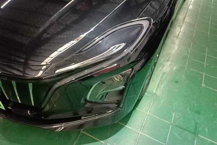 Used Hongqi E-QM5 2022 431 km Charge & Enjoy Edition Left Front Headlight