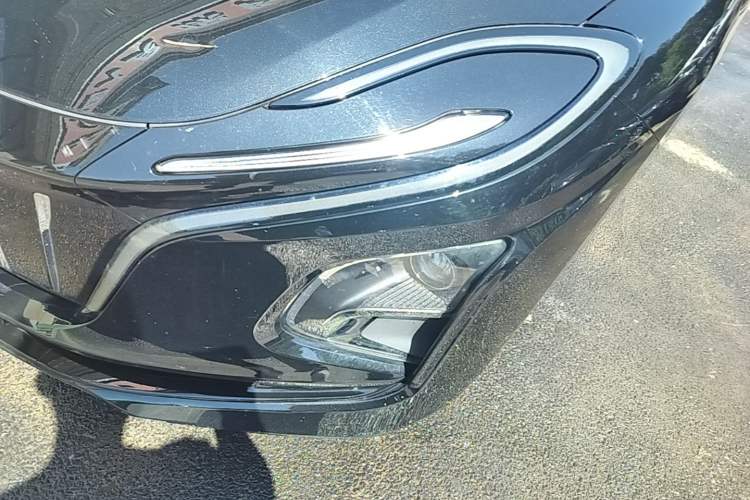 Used Hongqi E-QM5 2022 431 km Charge & Enjoy Edition Left Front Headlight