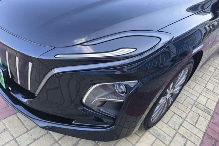 Used Hongqi E-QM5 2022 431 km Charge & Enjoy Edition Left Front Headlight