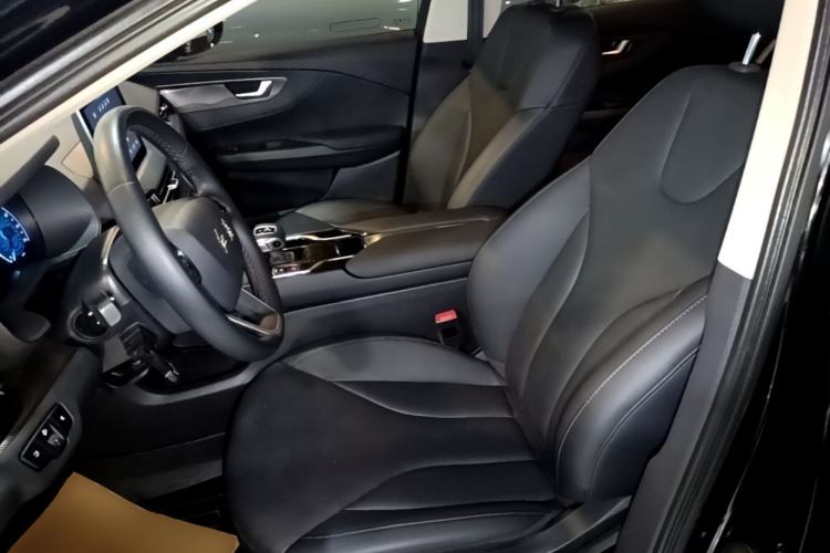 Used Hongqi E-QM5 2022 431 km Charge & Enjoy Edition Left Front Seat