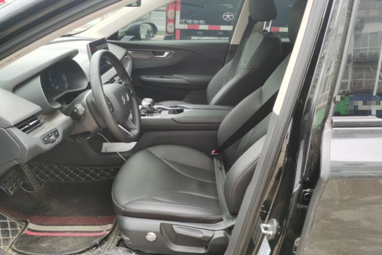 Used Hongqi E-QM5 2022 431 km Charge & Enjoy Edition Left Front Seat