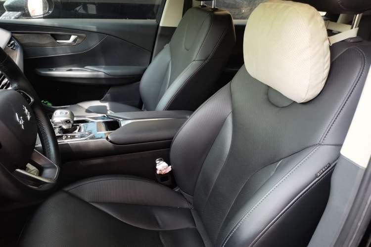 Used Hongqi E-QM5 2022 431 km Charge & Enjoy Edition Left Front Seat