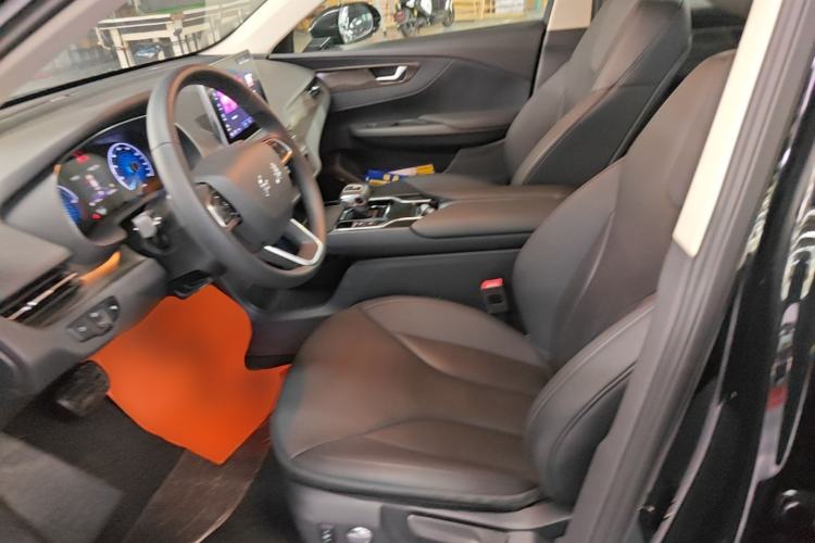 Used Hongqi E-QM5 2022 431 km Charge & Enjoy Edition Left Front Seat