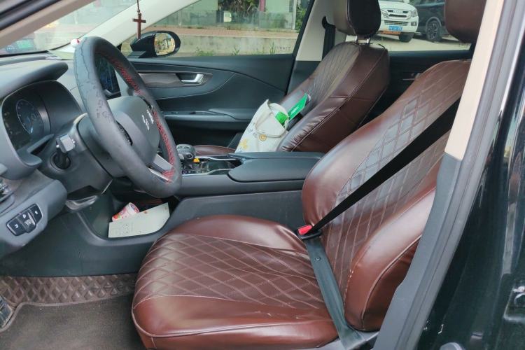 Used Hongqi E-QM5 2022 431 km Charge & Enjoy Edition Left Front Seat
