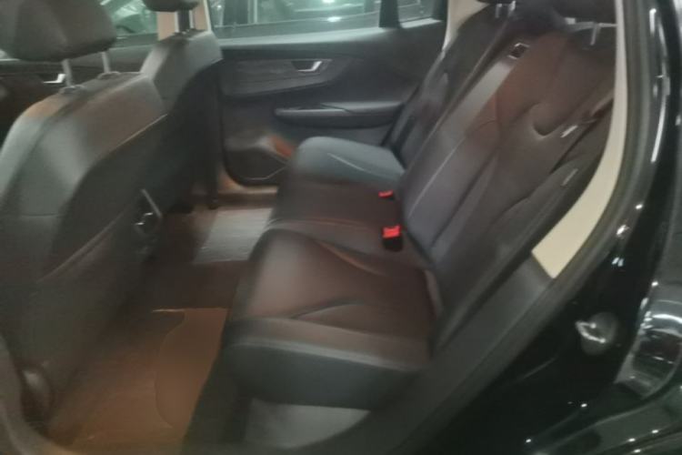 Used Hongqi E-QM5 2022 431 km Charge & Enjoy Edition Left Rear Seat