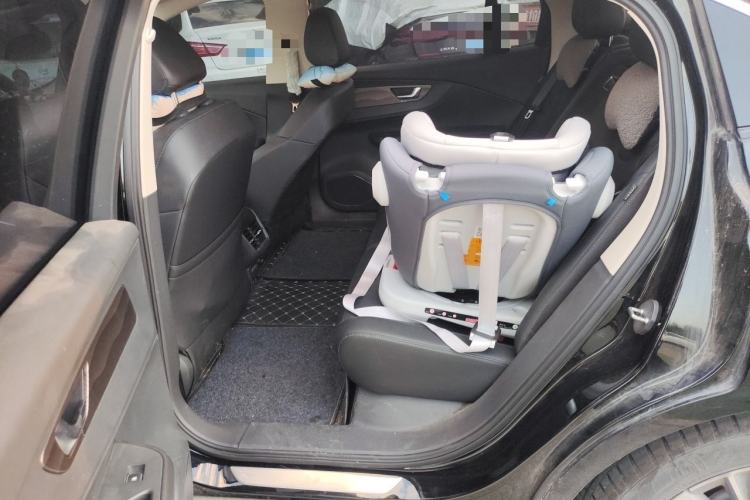 Used Hongqi E-QM5 2022 431 km Charge & Enjoy Edition Left Rear Seat