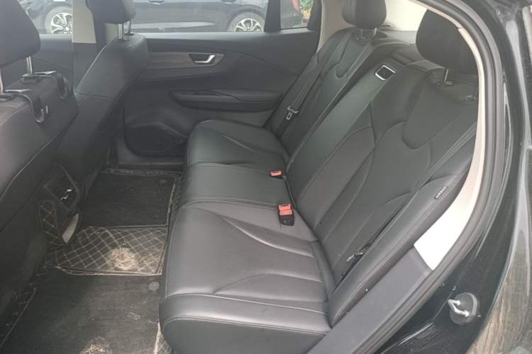 Used Hongqi E-QM5 2022 431 km Charge & Enjoy Edition Left Rear Seat