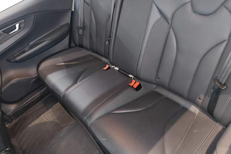 Used Hongqi E-QM5 2022 431 km Charge & Enjoy Edition Left Rear Seat