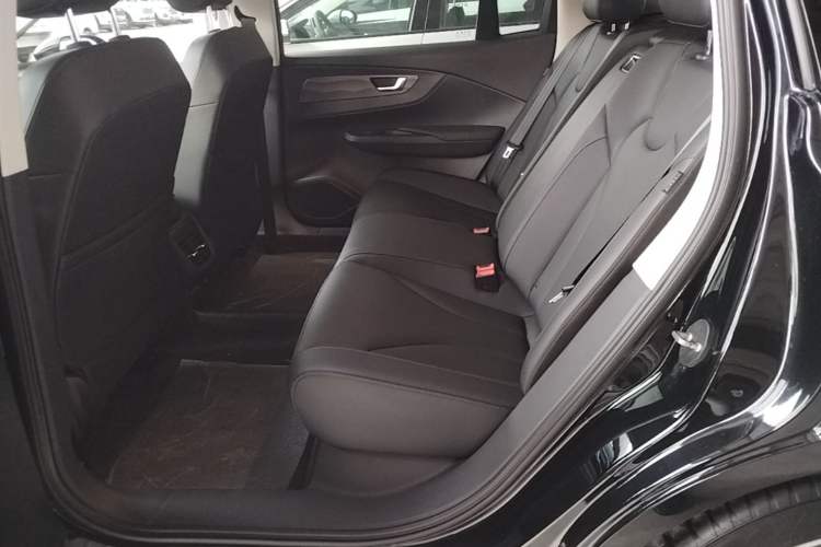 Used Hongqi E-QM5 2022 431 km Charge & Enjoy Edition Left Rear Seat