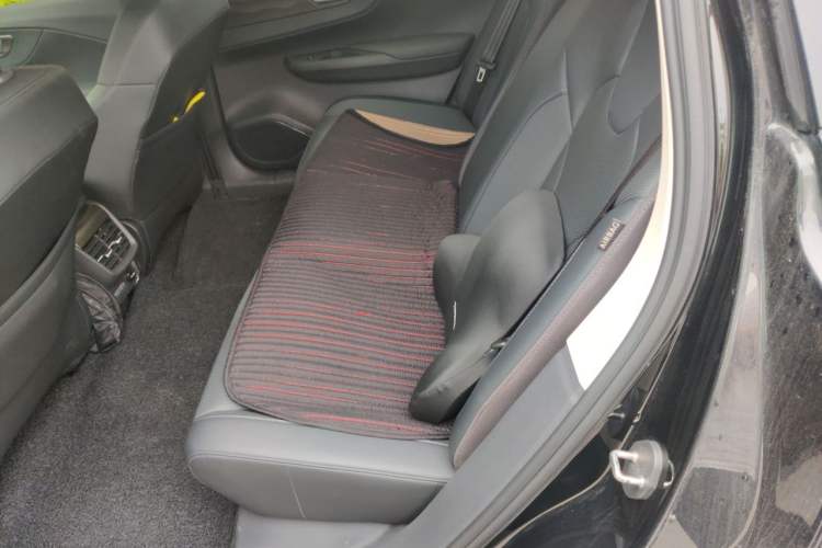 Used Hongqi E-QM5 2022 431 km Battery-Swap Enjoyment Version Left Rear Seat