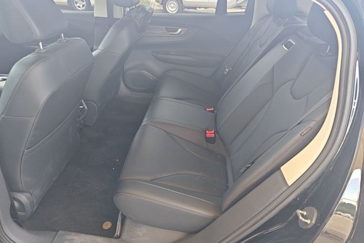 Used Hongqi E-QM5 2022 431 km Charge & Enjoy Edition Left Rear Seat