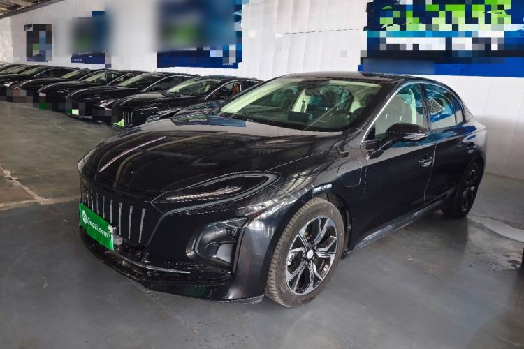 Ojetý Hongqi E-QM5 2022 431 km Charge & Enjoy Edition Guazi used car, China used car export, Used car for sale, Used cars, Cheapest cars for sale