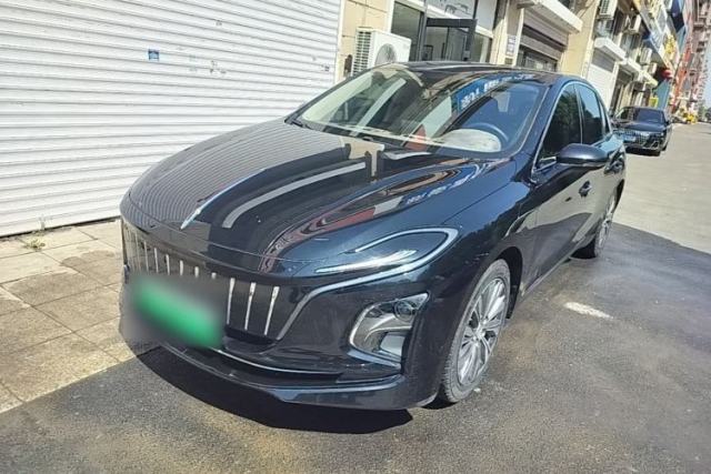 Used Hongqi E-QM5 2022 431 km Charge & Enjoy Edition
