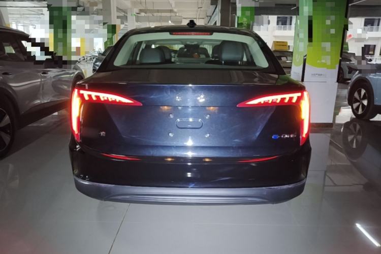 Used Hongqi E-QM5 2022 431 km Charge & Enjoy Edition Rear