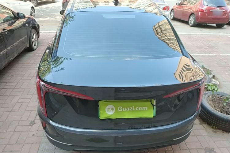 Used Hongqi E-QM5 2022 431 km Charge & Enjoy Edition Rear