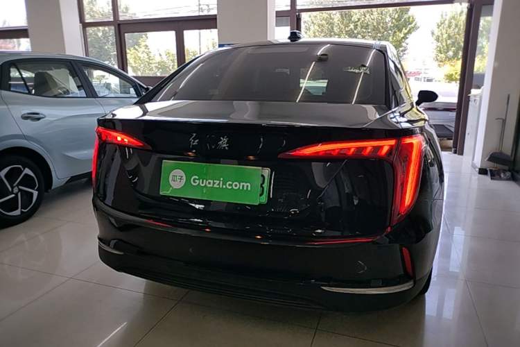 Used Hongqi E-QM5 2022 431 km Charge & Enjoy Edition Rear