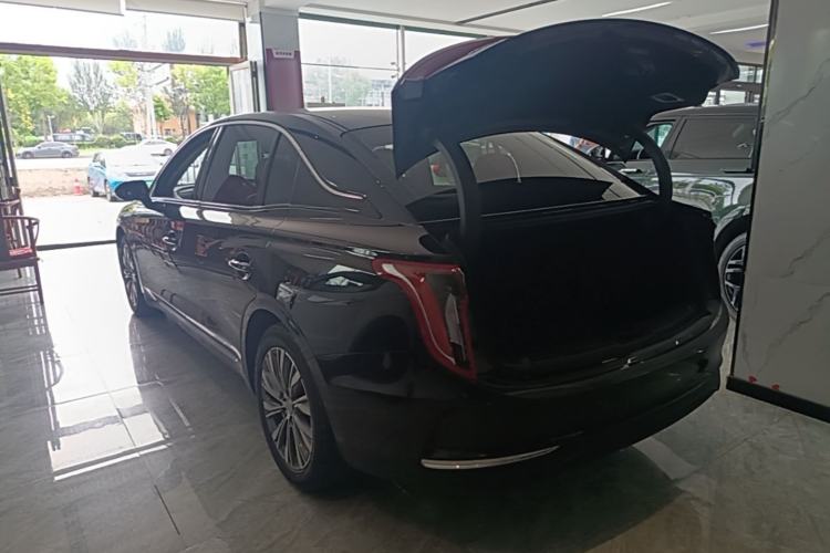 Used Hongqi E-QM5 2022 431 km Charge & Enjoy Edition Rear Left 45 Deg