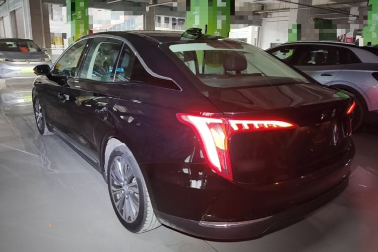 Used Hongqi E-QM5 2022 431 km Charge & Enjoy Edition Rear Left 45 Deg