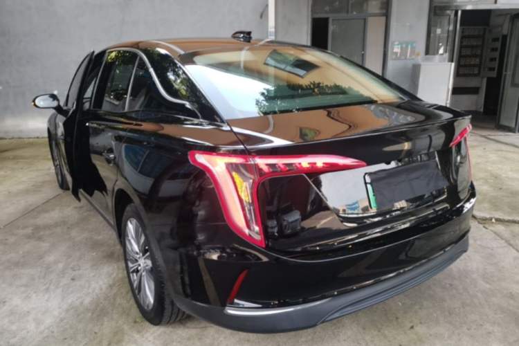 Used Hongqi E-QM5 2022 431 km Charge & Enjoy Edition Rear Left 45 Deg