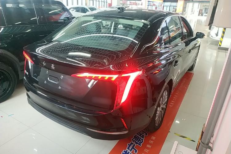 Used Hongqi E-QM5 2022 431 km Charge & Enjoy Edition Rear Right 45 Deg