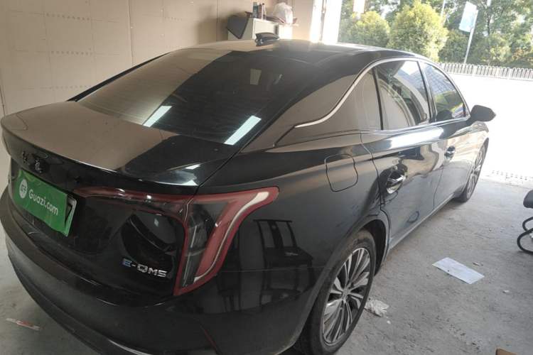 Used Hongqi E-QM5 2022 431 km Charge & Enjoy Edition Rear Right 45 Deg