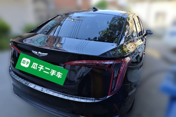 Used Hongqi E-QM5 2022 431 km Charge & Enjoy Edition Rear Right 45 Deg