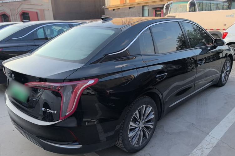 Used Hongqi E-QM5 2022 431 km Charge & Enjoy Edition Rear Right 45 Deg