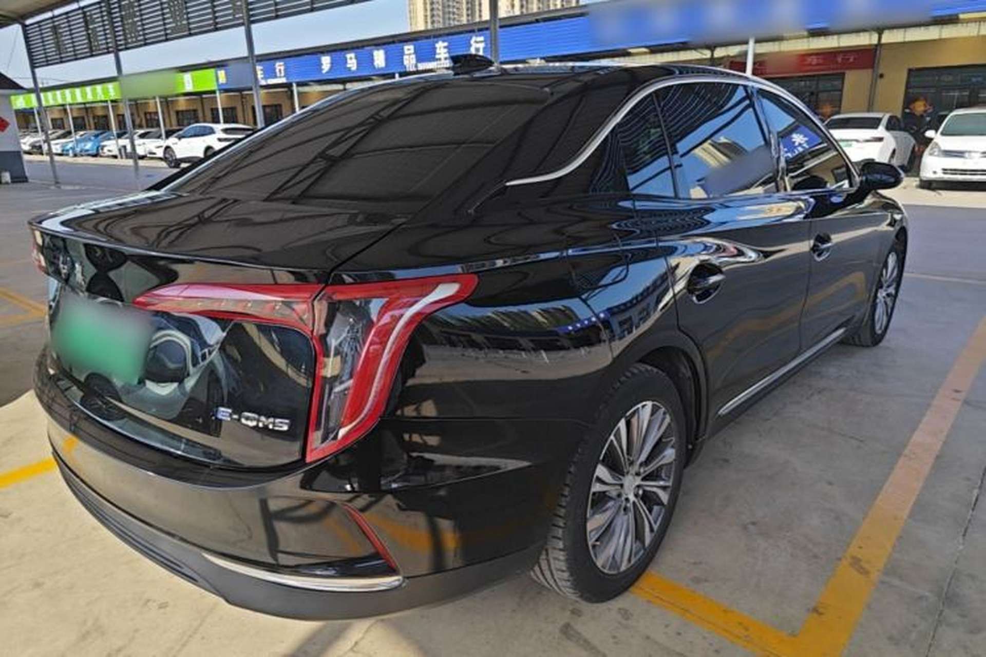 Used Hongqi E-QM5 2022 431 km Charge & Enjoy Edition Rear Right 45 Deg
