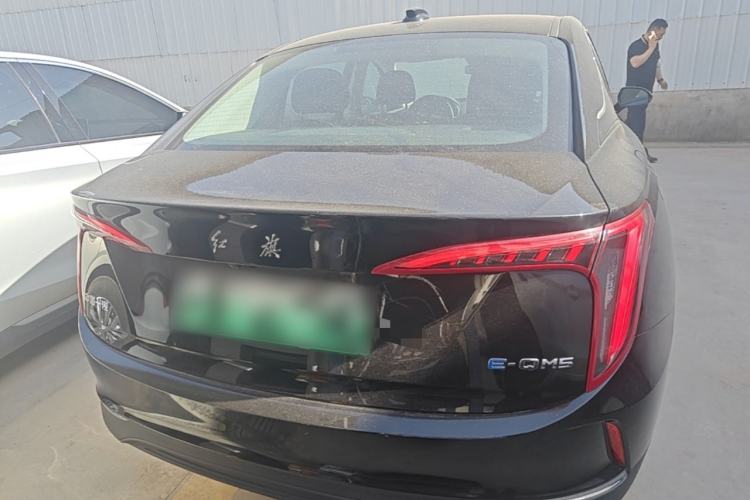 Used Hongqi E-QM5 2022 431 km Charge & Enjoy Edition Rear