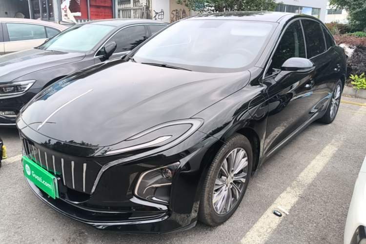 Used Hongqi E-QM5 2022 431 km Charge & Enjoy Edition Guazi used car, China used car export, Used car for sale, Used cars, Cheapest cars for sale