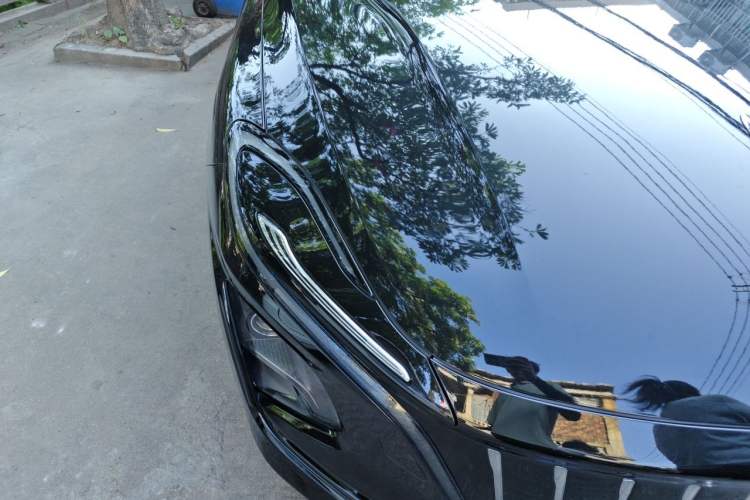 Used Hongqi E-QM5 2022 431 km Charge & Enjoy Edition Right Front Headlight